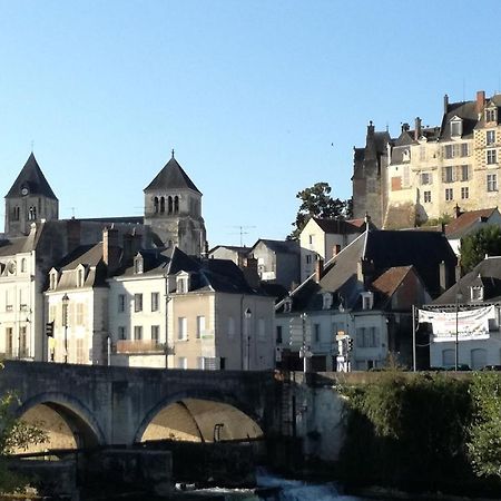 Au Pied Du Chateau Saint-Aignan  Exteriér fotografie