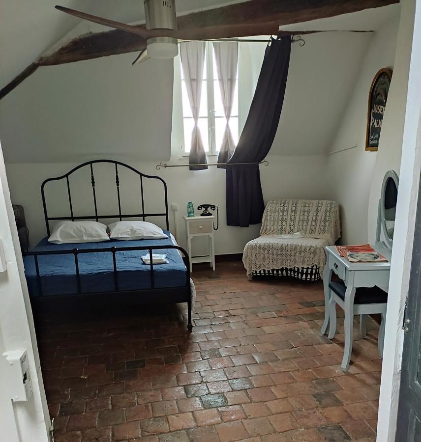 Au Pied Du Chateau Saint-Aignan  Exteriér fotografie